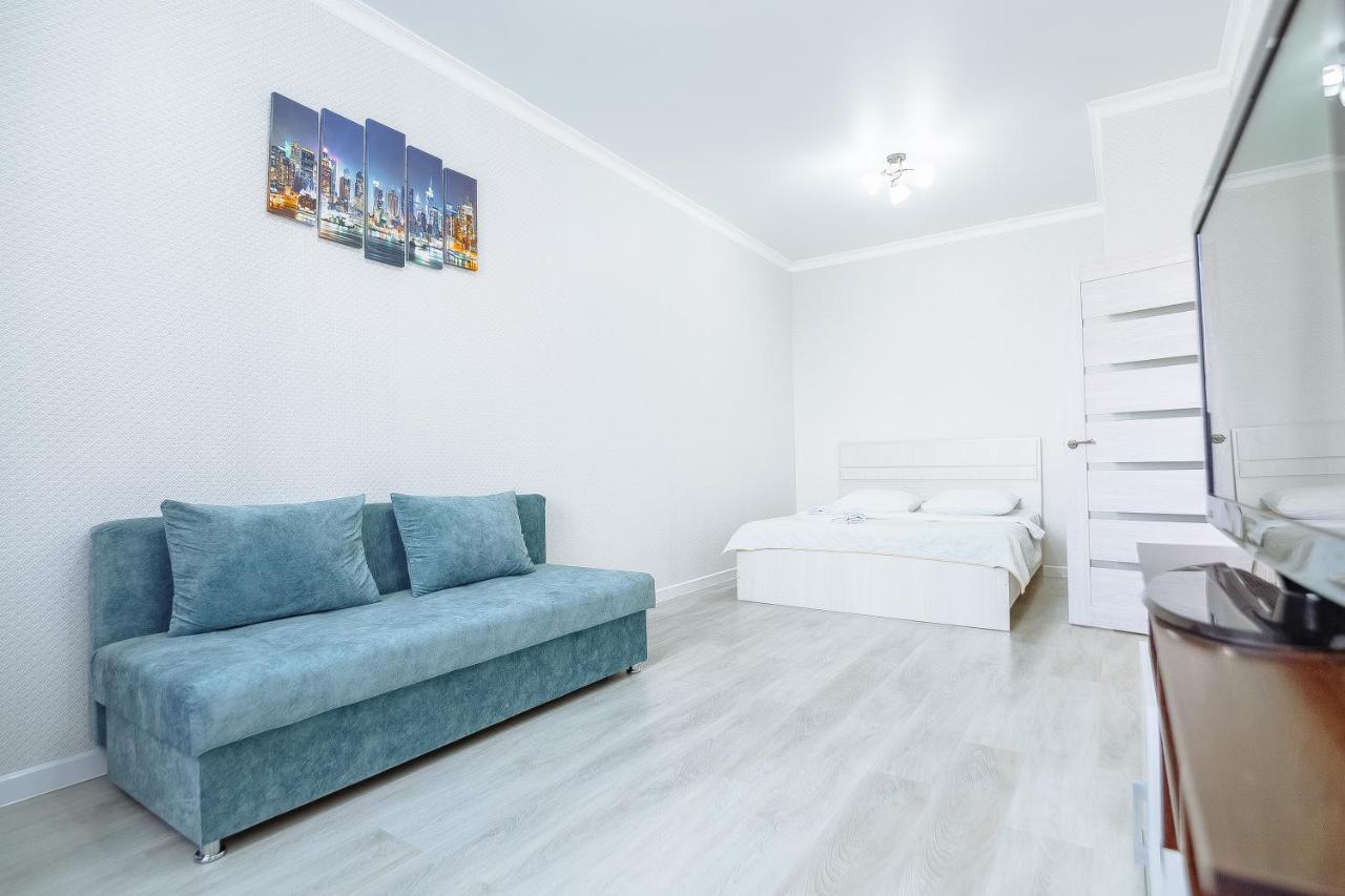 Apartment On Kabanbay Batyra Avenue 29 Астана Екстер'єр фото